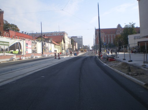 Budowa linii tramwajowej w alei Piłsudskiego (4 października 2015)