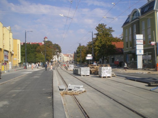 Budowa linii tramwajowej w ulicy Kościuszki (4 października 2015) - przystanek wiedeński Filharmonia