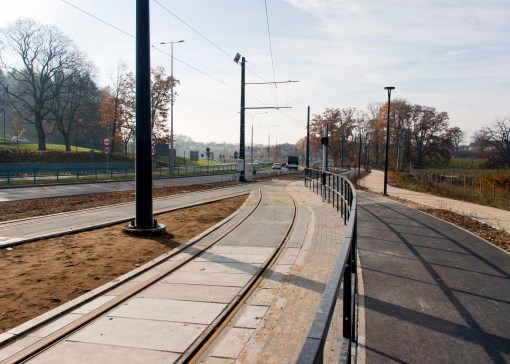 Linia tramwajowa przy ulicy Tuwima (31 października 2015)
