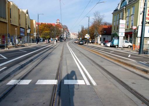Linia tramwajowa w ulicy Kościuszki (31 października 2015) - przystanek wiedeński Filharmonia