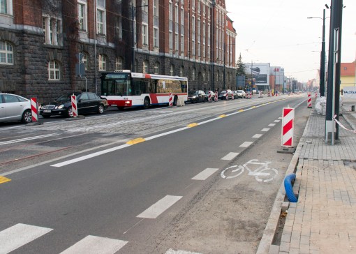 Linia tramwajowa w alei Piłsudskiego (31 października 2015)