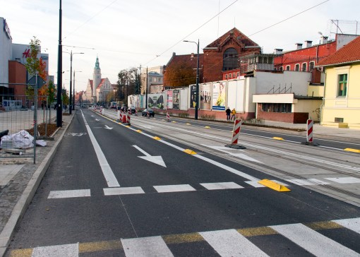 Linia tramwajowa w alei Piłsudskiego (31 października 2015)