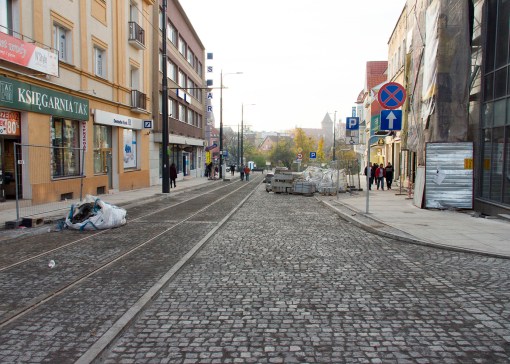 Linia tramwajowa w ulicy 11 Listopada (31 października 2015)