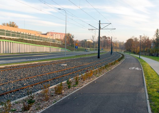 Linia tramwajowa przy ulicy Obiegowej (31 października 2015)