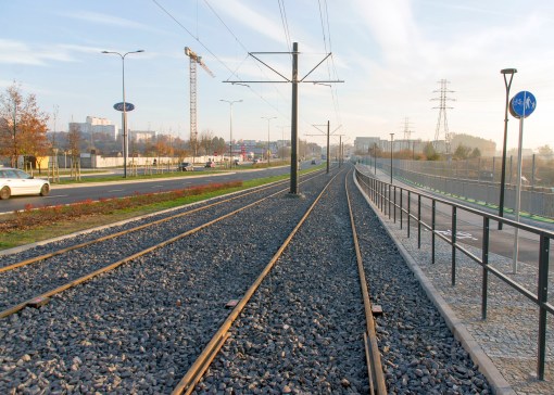 Linia tramwajowa przy alei Sikorskiego (31 października 2015)