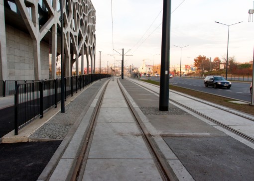 Linia tramwajowa przy alei Sikorskiego (31 października 2015)