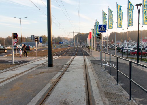 Linia tramwajowa przy alei Sikorskiego (31 października 2015)
