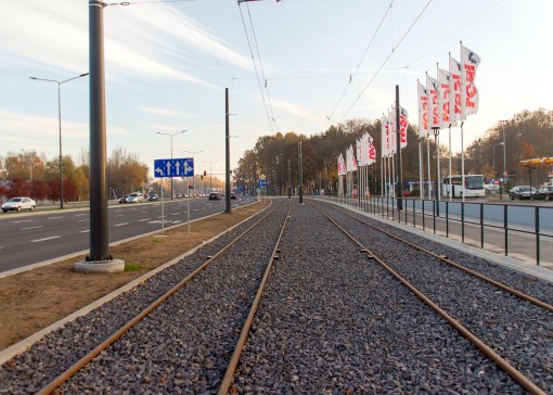 Linia tramwajowa przy alei Sikorskiego (31 października 2015)