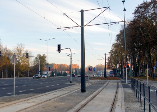 Linia tramwajowa przy alei Sikorskiego (31 października 2015)
