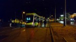 Solaris Tramino Olsztyn S111O #3001 na torach odstawczych przy przystanku Dworzec Główny podczas pierwszego przejazdu próbnego (19 listopada&nbsp;2015)