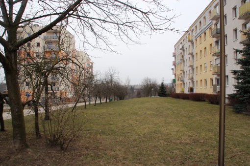 Miejsce ewentualnego przebiegu torowiska - pasaż między ulicami Orłowicza i Murzynowskiego © OlsztyńskieTramwaje.pl