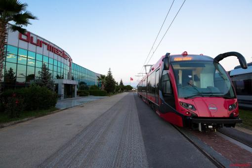 Durmazlar SilkWorm przed siedzibą producenta w Bursie