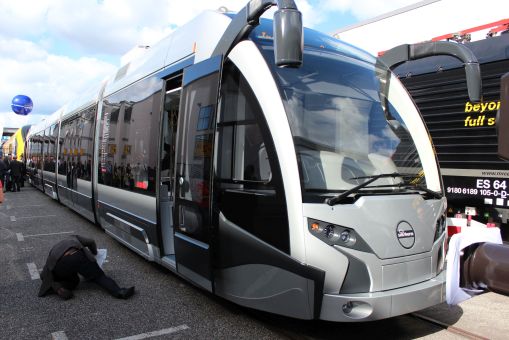 Durmazlar SilkWorm na targach InnoTrans 2012 w Berlinie