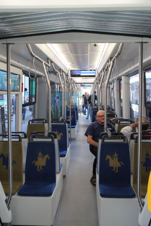 Wnętrze Pesy Twist 2014N "Krakowiak" wystawianej na targach InnoTrans 2016 w Berlinie