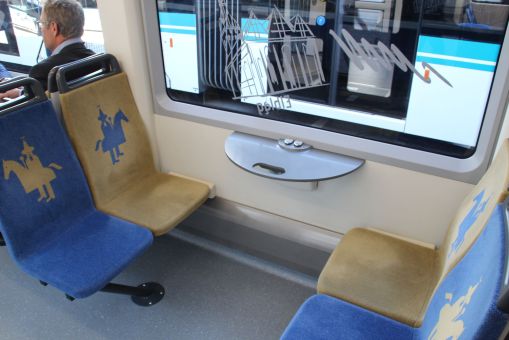 Wnętrze Pesy Twist 2014N "Krakowiak" wystawianej na targach InnoTrans 2016 w Berlinie