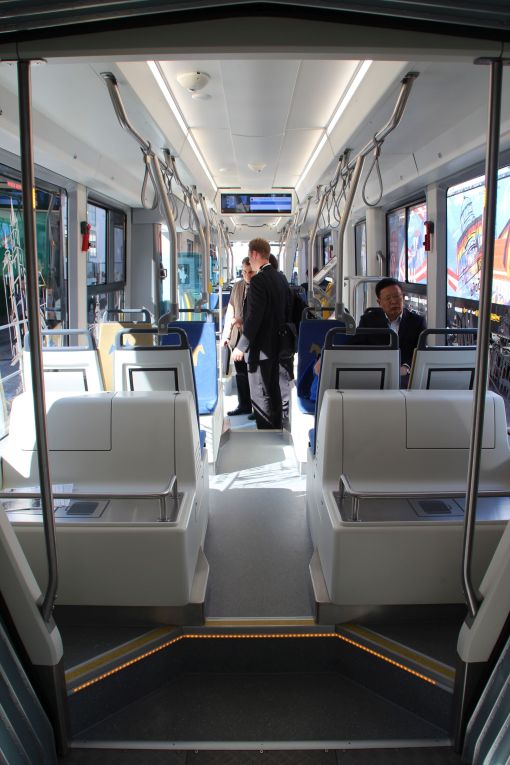 Wnętrze Pesy Twist 2014N "Krakowiak" wystawianej na targach InnoTrans 2016 w Berlinie