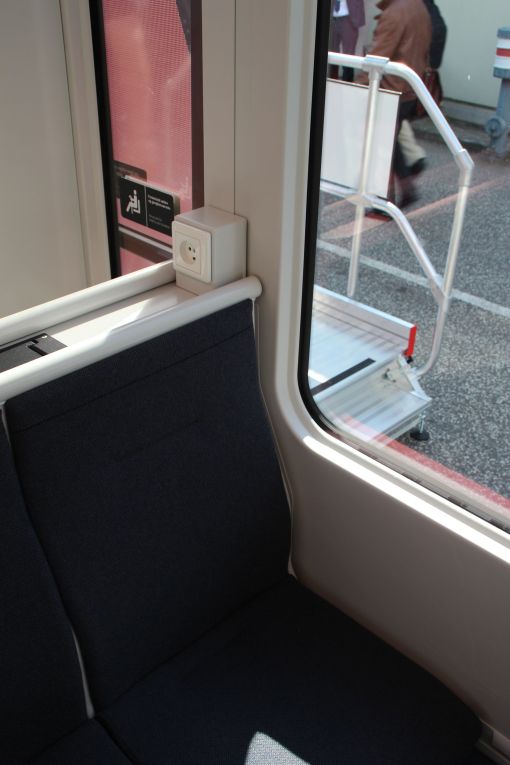 Wnętrze Stadlera Variobahn dla duńskiego Aarhus