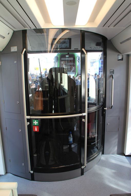 Wnętrze Stadlera Variobahn dla duńskiego Aarhus