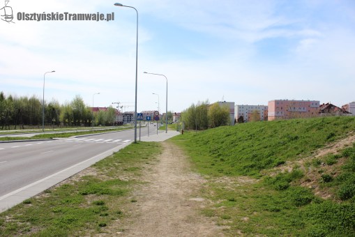 Ulica Witosa przy skrzyżowaniu z ulicą Myszki Miki (29 kwietnia 2012)