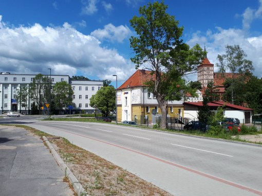 Nowa ulica, którą proponujemy nazwać Trolejbusową - prowadzi do Muzeum Nowoczesności i dawnej zajezdni trolejbusowej