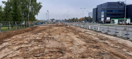 Budowa linii tramwajowej w ulicy Wyszyńskiego, między aleją Piłsudskiego a ulicą Żołnierską (2 października 2021)