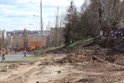 Budowa linii tramwajowej w ulicy Krasickiego, między ulicami Wańkowicza i Barcza (16 kwietnia 2022)