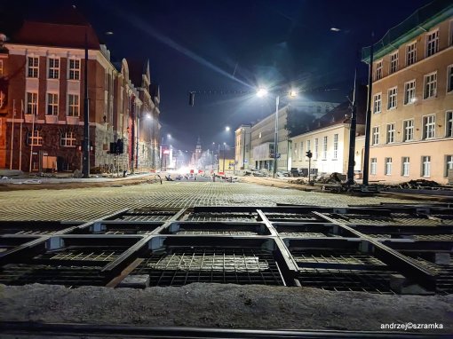 Skrzyżowanie torów na skrzyżowaniu alei Piłsudskiego i ulicy Kościuszki (14 października 2022)