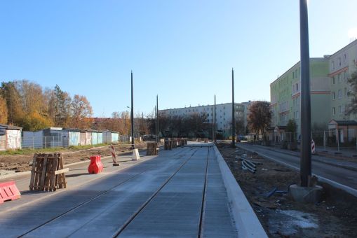 Budowa linii tramwajowej w ulicy Wilczyńskiego, między ulicami Gębika i Wachowskiego (3 listopada 2022)