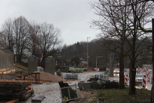 Budowa estakady tramwajowej w ulicy Krasickiego (15 stycznia 2023)