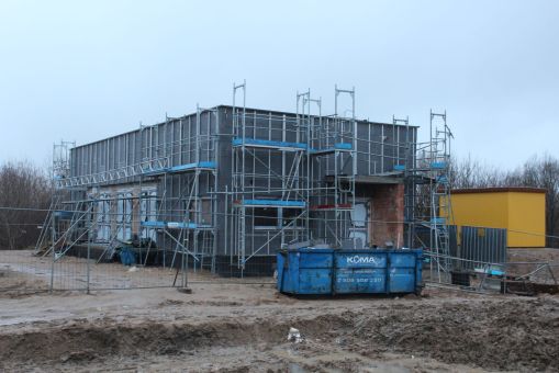 Budowa stacji prostownikowej przy ulicy Krasickiego (15 stycznia 2023)