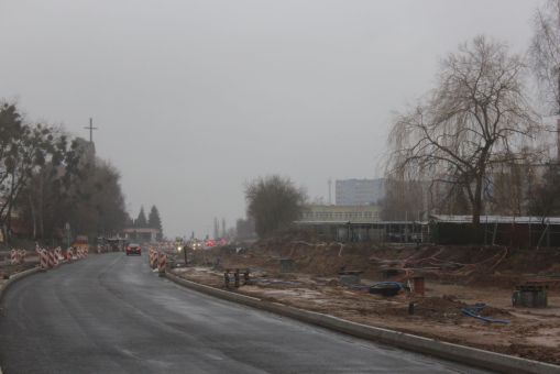 Budowa linii tramwajowej w ulicy Wyszyńskiego, między aleją Piłsudskiego a ulicą Żołnierską (15 stycznia 2023)