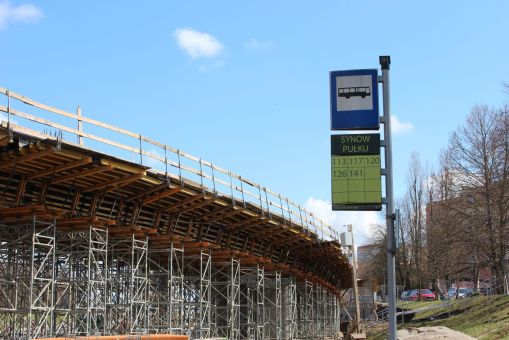 Budowa estakady tramwajowej w ulicy Krasickiego (10 kwietnia 2023)