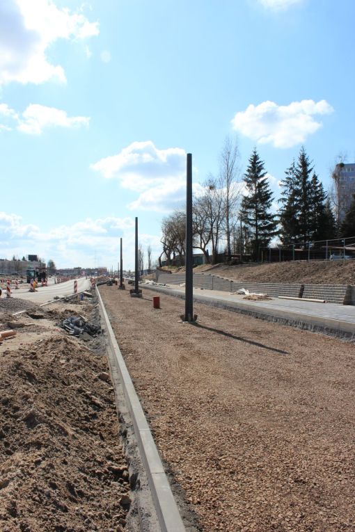 Budowa linii tramwajowej w ulicy Wyszyńskiego, między ulicami Żołnierską i Augustowską a Pstrowskiego (10 kwietnia 2023)