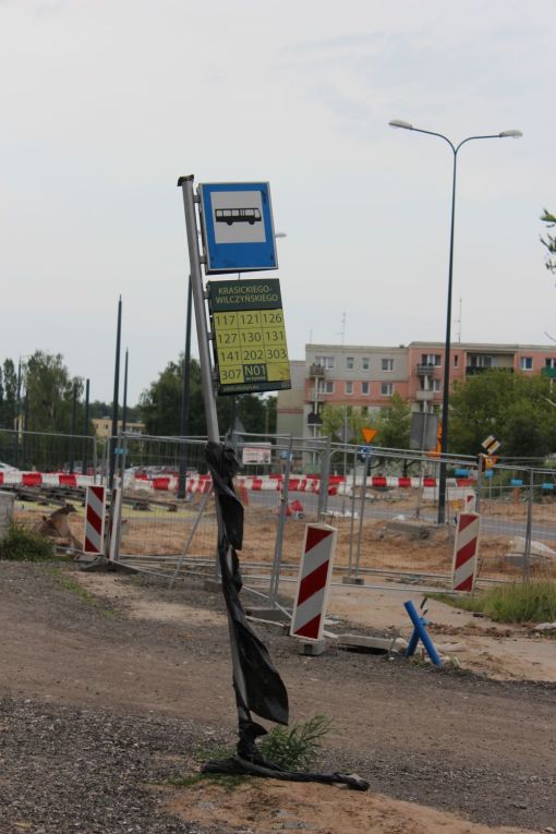 Budowa linii tramwajowej w ulicy Wilczyńskiego, w pobliżu skrzyżowania z ulicą Krasickiego (5 lipca 2023)