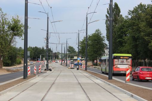 Budowa linii tramwajowej w alei Piłsudskiego, między placem Inwalidów Wojennych a ulicami Wyszyńskiego i Leonharda (5 lipca 2023)