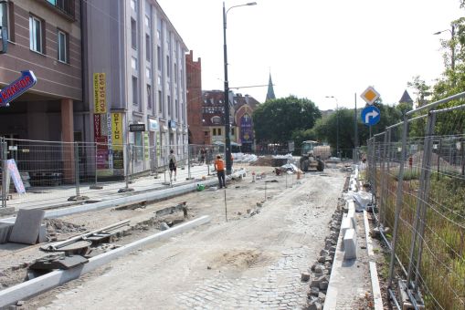 Budowa linii tramwajowej w ulicy 11 Listopada (5 lipca 2023)