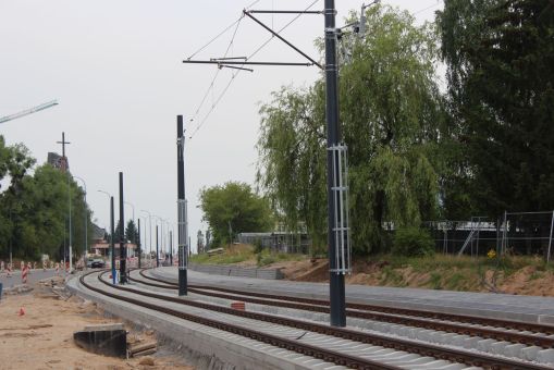 Budowa linii tramwajowej w ulicy Wyszyńskiego, między aleją Piłsudskiego a ulicami Augustowską i Żołnierską (5 lipca 2023)