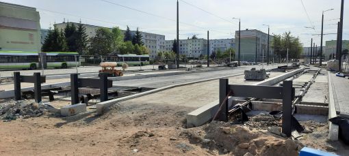 Budowa linii tramwajowej w ulicy Wilczyńskiego - przystanek końcowy Pieczewo (29 lipca 2023)