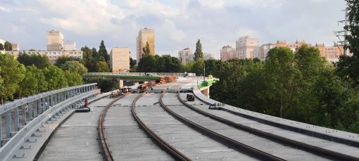 Budowa estakady tramwajowej w ulicy Synów Pułku (13 sierpnia 2023)