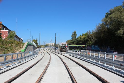 Budowa estakady tramwajowej w ulicy Synów Pułku (17 września 2023)