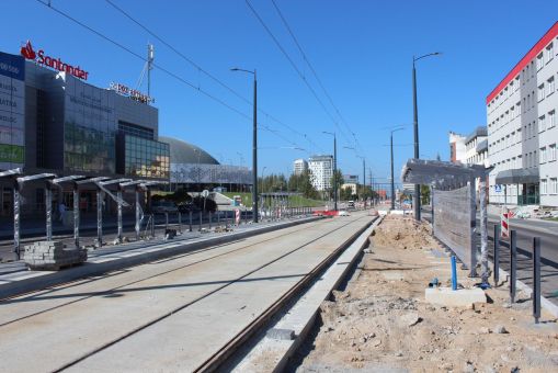 Budowa linii tramwajowej w alei Piłsudskiego - przystanek Hala Urania (17 września 2023)