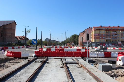 Budowa linii tramwajowej na skrzyżowaniu ulic Krasickiego i Wilczyńskiego (17 września 2023)