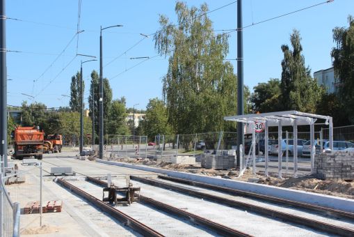Budowa linii tramwajowej w ulicy Wilczyńskiego - przystanek Wilczyńskiego (17 września 2023)