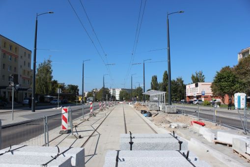 Budowa linii tramwajowej w ulicy Wilczyńskiego - przystanek Gębika (17 września 2023)