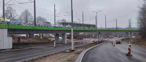 Pierwszy przejazd testowy trasą na Pieczewo - Durmazlar Panorama Olsztyn DRP5H05 #3017 na estakadzie nad ulicą Krasickiego (20 listopada 2023)