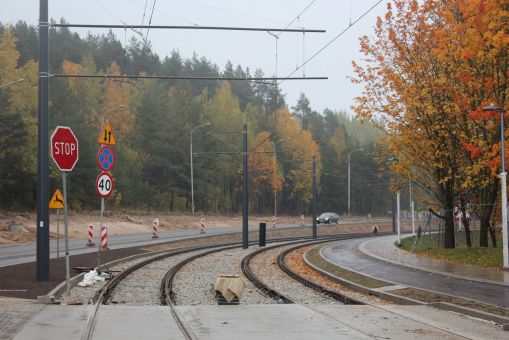 Budowa linii tramwajowej w ulicy Krasickiego, w pobliżu przystanku Carrefour (22 października 2023)