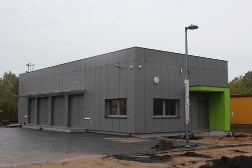 Budowa linii tramwajowej w ulicy Krasickiego - podstacja trakcyjna przy przystanku Boenigka (22 października 2023)