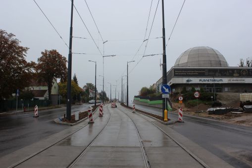 Budowa linii tramwajowej w alei Piłsudskiego - przystanek Planetarium (22 października 2023)