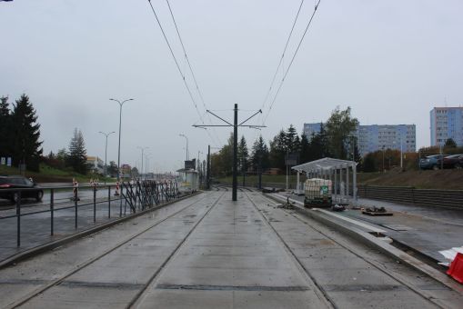 Budowa linii tramwajowej w ulicy Wyszyńskiego - przystanek Żołnierska (22 października 2023)