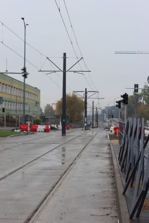 Budowa linii tramwajowej w ulicy Wyszyńskiego - przystanek Żołnierska (22 października 2023)